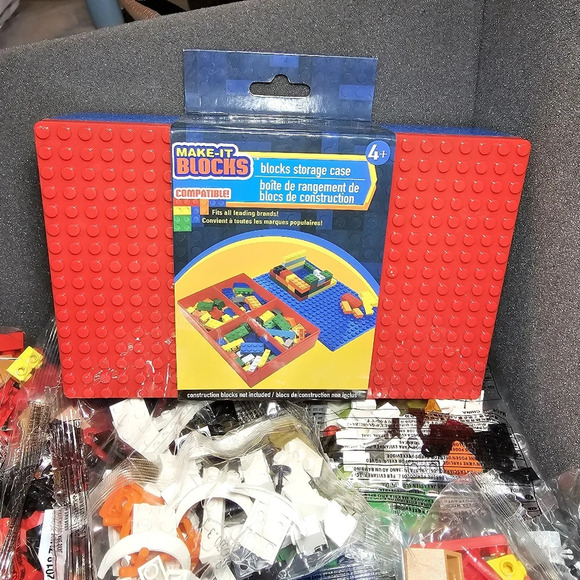 Make It Blocks Storage Case For Building Blocks +Lot Of Assorted Building Blocks - Picture 2 of 7